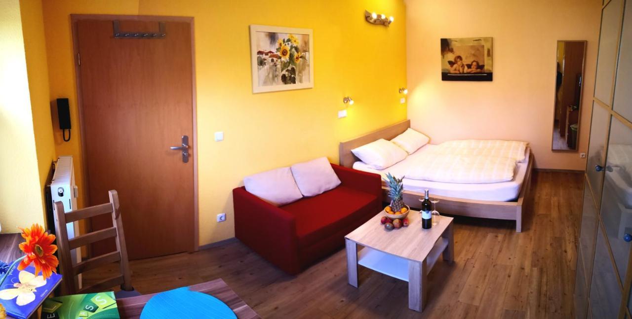 Проживание в семье Havelapartments